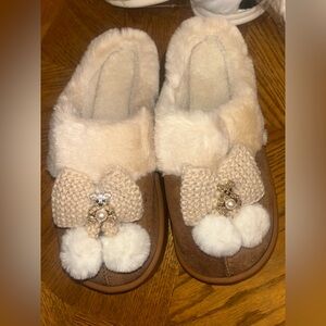 Cozy Brown fluffy slippers with bear design